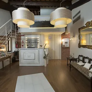  Hotel Alma Domus Italia